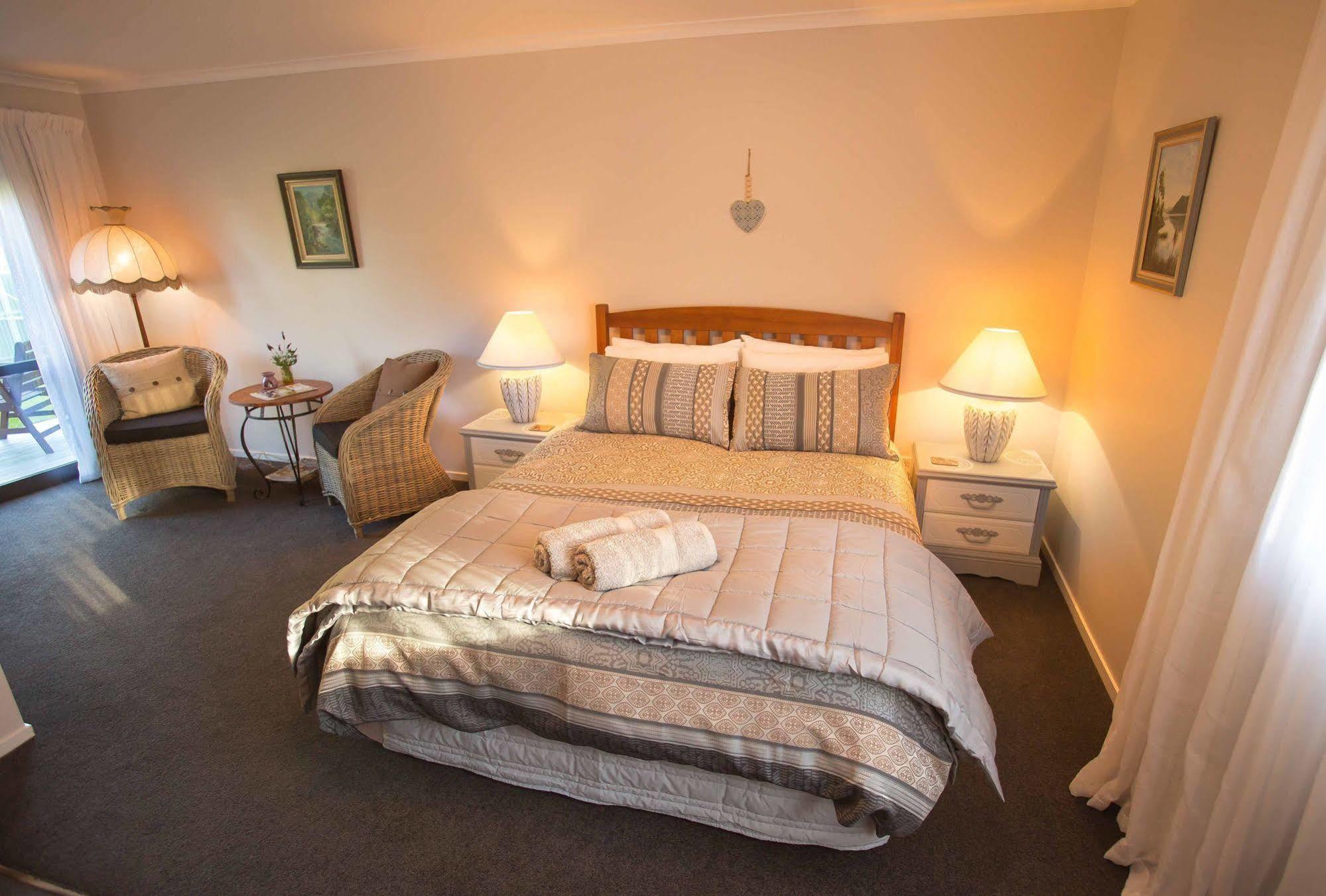 Rolling Hills Country Stay B&B 타우랑가 외부 사진